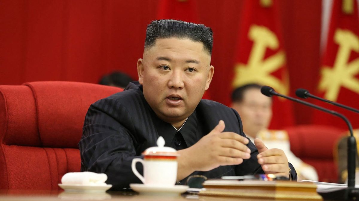 KLDR by se měla připravit na střet s USA, oznámil Kim Čong-un